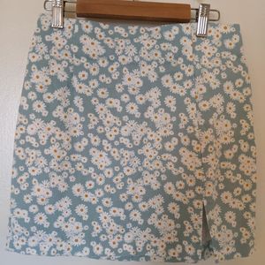 Daisy Print Mini Skirt